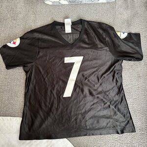 NFL Black Jersey with White Number 7